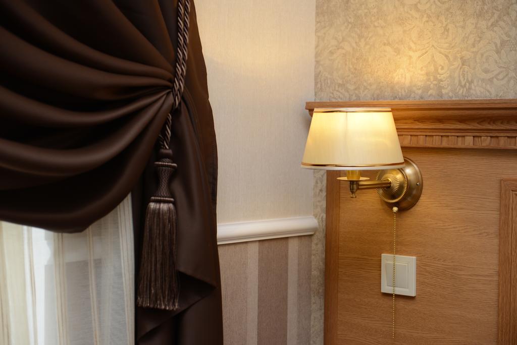 Dvoryanskiy Hotel Дніпро Номер фото